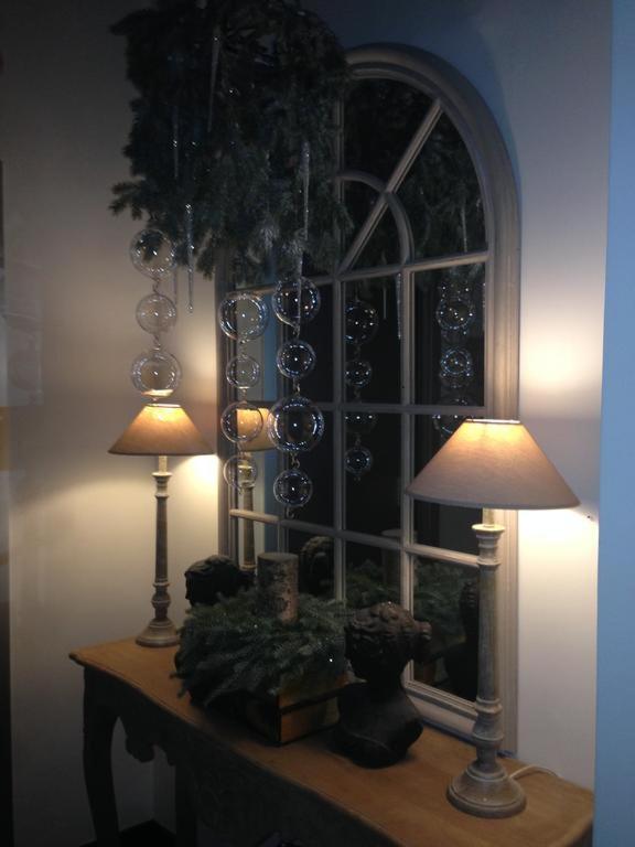 Zelzar Salerno Centro Hotel ภายนอก รูปภาพ