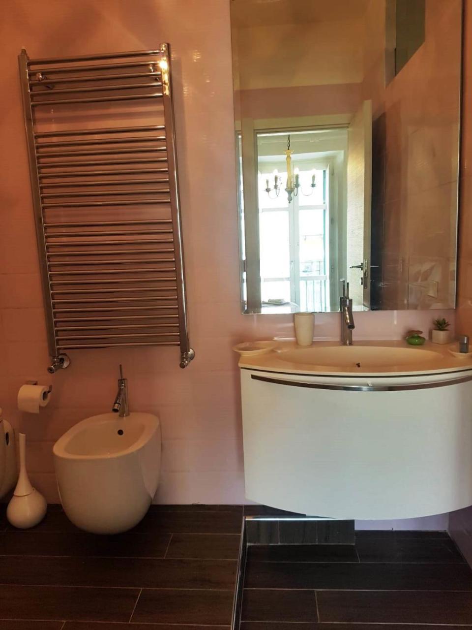 Zelzar Salerno Centro Hotel ภายนอก รูปภาพ