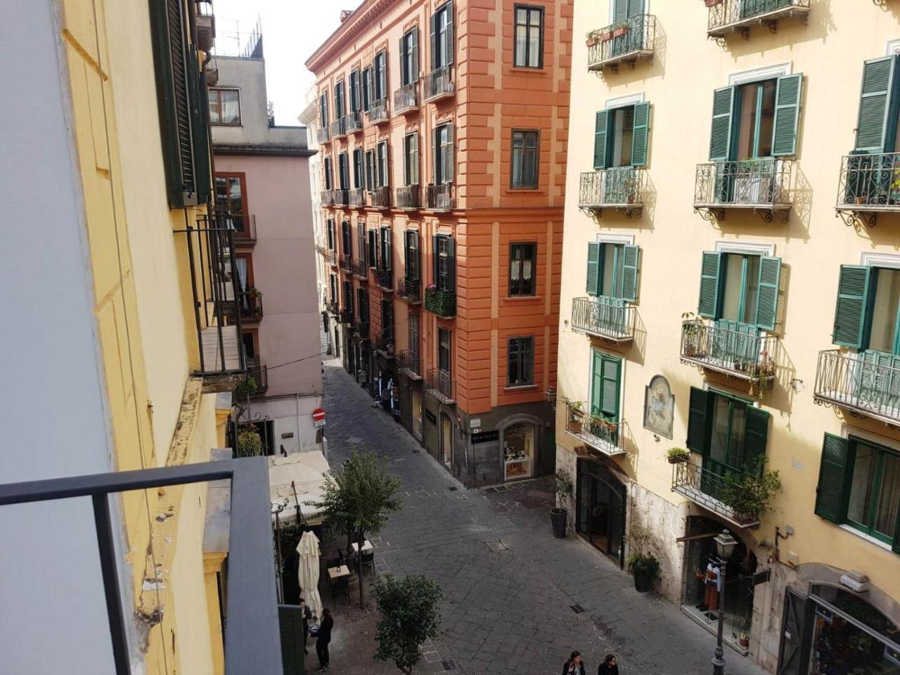 Zelzar Salerno Centro Hotel ภายนอก รูปภาพ